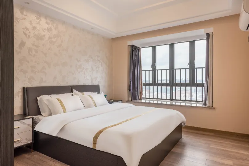 Zhenpin Hotel Apartment (Zhongshan Nantou Urban Rail Station Store)