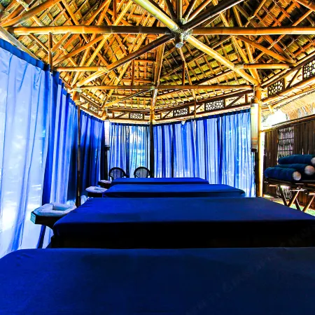 Thalatta Resort