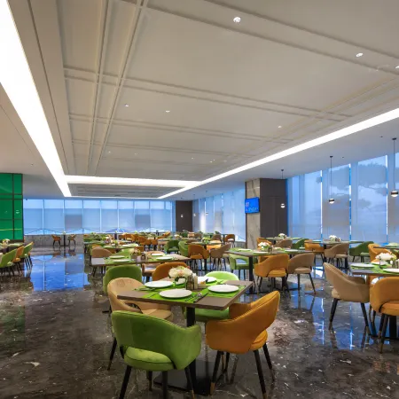 Hampton by Hilton Linyi Linshu