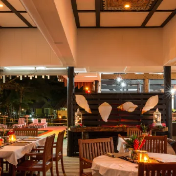 Funky Fish Beach & Surf Resort