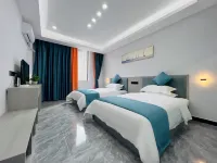 Linan Hotel (Renshou Lianhe Bus Station)