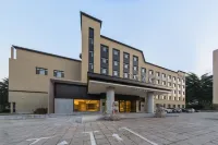 JI Hotel (Weihai Shandong University Seawater Bathing Beach) Hotel a Weihai