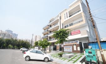 Gupta Residency Near Noida Sector 50 Metro Station