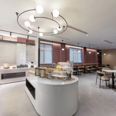 Ni Hao Hotel (Yancheng JianJun Road Teachers College )