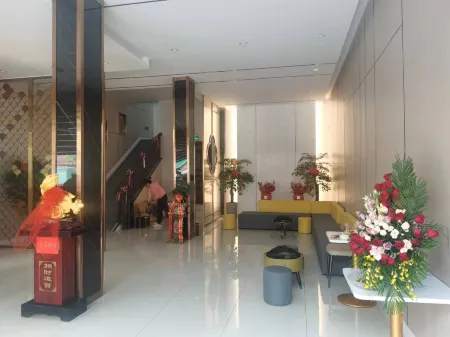 Hingman Hotle Отели рядом с достопримечательностью «Yesanguan Forest Flower Sea»