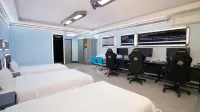 Sunny E-sports Homestay (South China Mall) - Inns