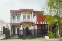 SUPER OYO 3323 Icha Homestay Hotel di Biring Kanaya
