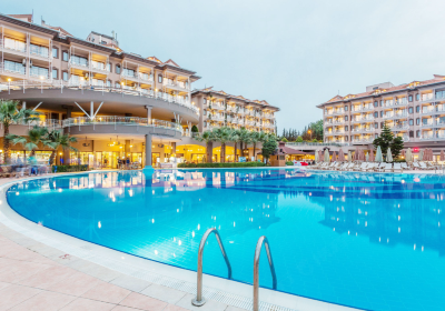Hotels mit: Pool