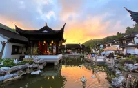 Xiaotaowu Characteristic Homestay Hotels in Jinxiu