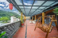Yongding Earth Building Waipojia Homestay (Zhencheng Building)