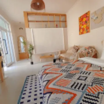 特克斯奶嘴象民宿（盛世華疆八卦城之夜店）