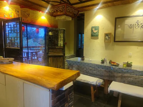 Hongwu Inn Makanan Photos