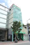 Thanh Vinh hotel & apartments Отели рядом с достопримечательностью «University of Social Sciences and Humanities of Ho Chi Minh City»