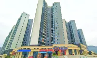Qingfeng Homestay (Zhangjiajie West Railway Station) Hotel in zona Zhangjiajie West Station