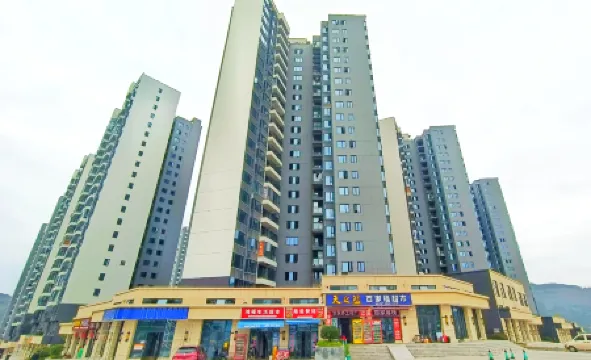 Qingfeng Homestay (Zhangjiajie West Railway Station) Отели рядом со станцией Zhangjiajie West Station