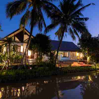 Luxury private pool villa No.8 Chiang Mai Hotel Exterior