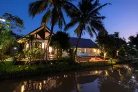 Luxury private pool villa No.8 Chiang Mai Hotels in Saraphi