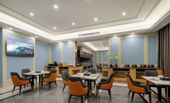 Vienna Hotel (Anqing Gountry Garden Wanda Plaza Hotel))