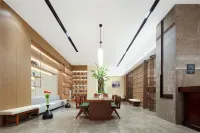 Atour Hotel Changzhou Olympic Sports Center (Universal Dinosaur Park) - parking