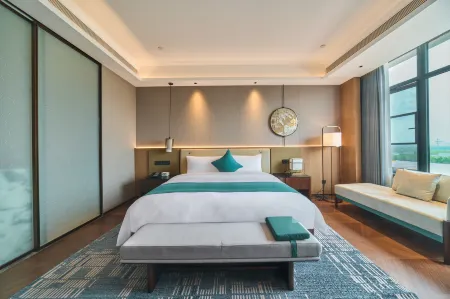 Guzhen Hanxing New Century Grand Hotel