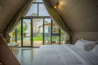 WuHe · Chunshan Luxury Lodge - balcony