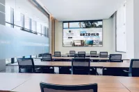 Weili Royal Apartment