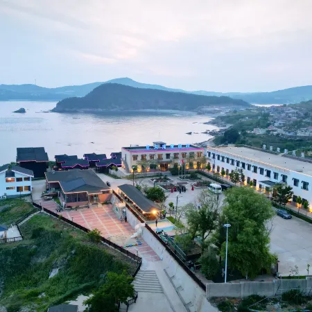Xingyuewan Seaview Holiday Hotel