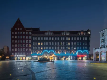 Jinzelan Hotel (Waigaoqiao Free Trade Zone Dutch Style Town Branch) Отели рядом с достопримечательностью «Gaoqiao Ancient Town»