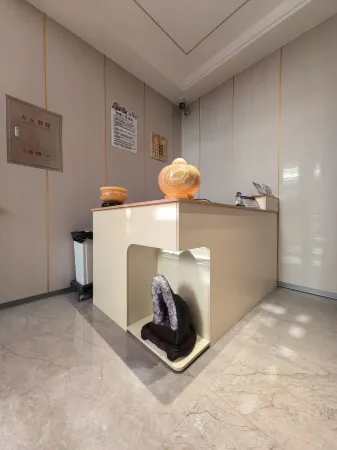 Qihua Homestay Отели рядом с достопримечательностью «Little Tianzhu Temple»