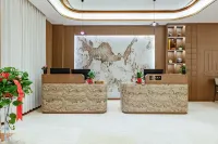泊納薈舍國際飯店（盈湖公園汽車客運站店）