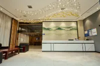 Haoyue Hotel (Nanyang Jiangying Airport Huayao City)