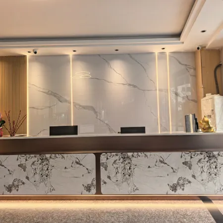 Xinxing Junwei Hotel