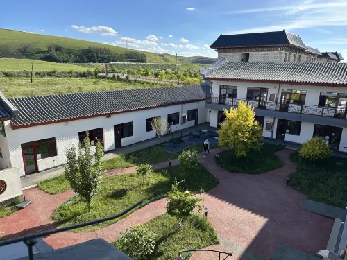 Jianshan Bieyuan lnn