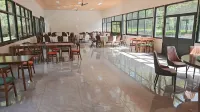 Changxing Zaiye Oxygen-enriched Hotel - 애견동반