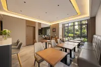 Feifan Yunjv Hotel (Shenyang Zhongjie Imperial Palace Zhang's Marshal Mansion) - 주차장
