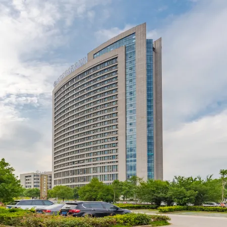Yigang Jinma Hotel