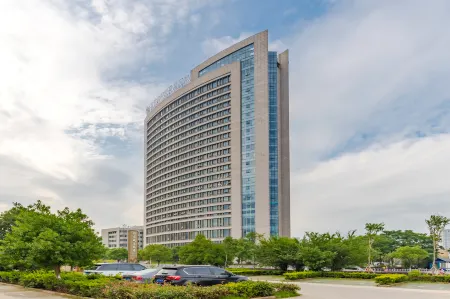 Yigang Jinma Hotel Отели рядом с достопримечательностью «FuZiMiao GuangChang BuXingJie»