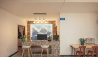 Turpan Xunmi Inn