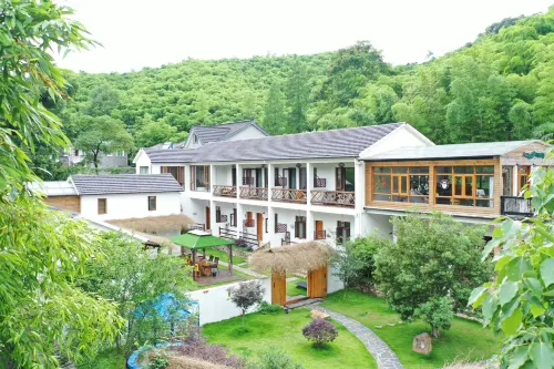 moyuanju Parent child group construction  sightseeing  hotel - romantis
