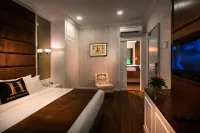 H Boutique Hotel Sri Petaling Отели в г. Букит Джалил