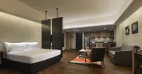 Tropics Eight Suites - Airport Shuttle