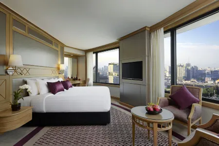 Grand Mercure Bangkok Atrium Отели рядом с достопримечательностью «Wat Mai Phiren»