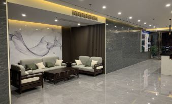 Yuexi Hotel (Guilin Nanxishan Park)