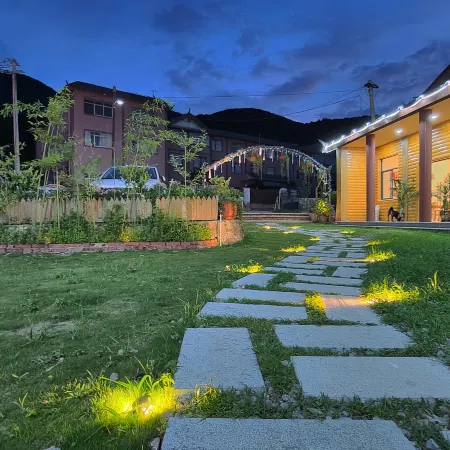 Muyun Shangju Inn