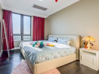 札乐精品公寓(上海国际旅游度假区店) - 豪华两室一厅投影套房