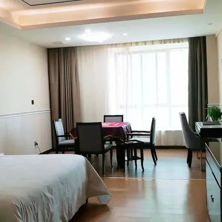 huarong xinshiji hotel