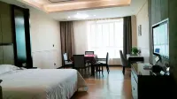 huarong xinshiji hotel