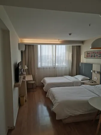 Fengyang Zhongdu Business Hotel Отели рядом с достопримечательностью «Anhui Science & Technology University (Donghua Road)»