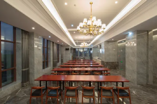 Yujingtan Intercontinental Hotel Baoshan