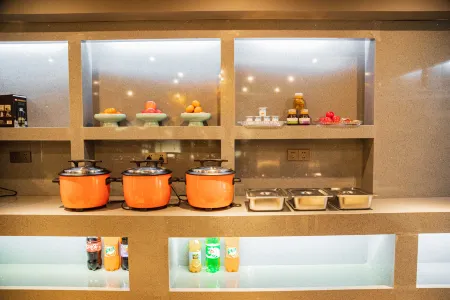 Wutongge Inn (near Huayan Temple in Datong Ancient City)